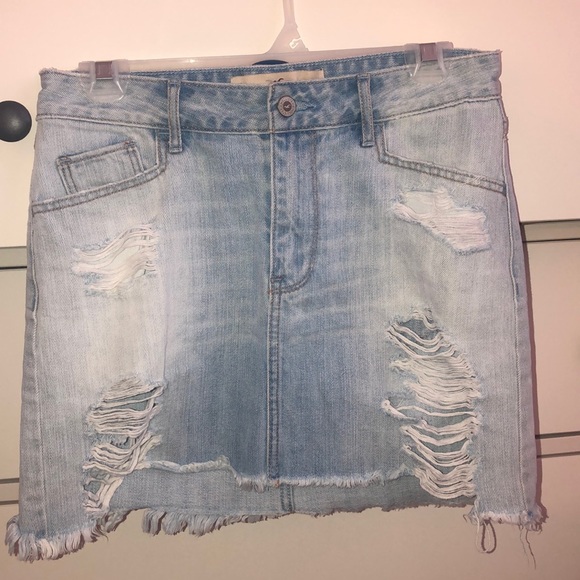 Light Wash Distressed High Rise Jean Skirt - Picture 3 of 4